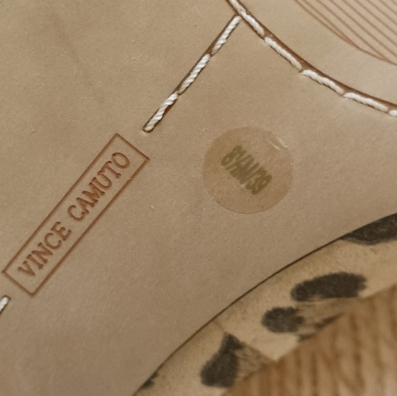 Vince Camuto Reteema Heeled/Peep Toe Sandals size 8.5 for women - Picture 7 of 8